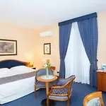 Hotel Massimo Plaza Palermo