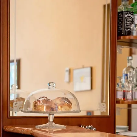 Massimo Plaza Palermo