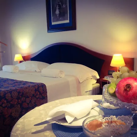Hotel Massimo Plaza Palermo