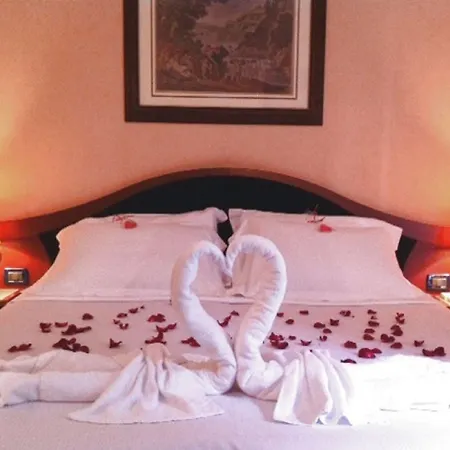 Szálloda Massimo Plaza 4*