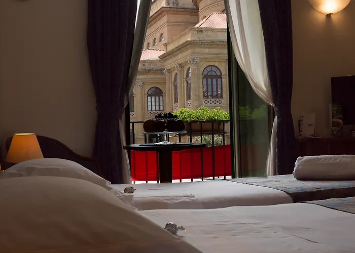 Massimo Plaza Hotel 4*