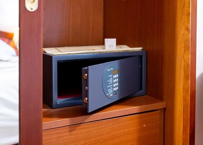 Massimo Plaza 4* Палермо