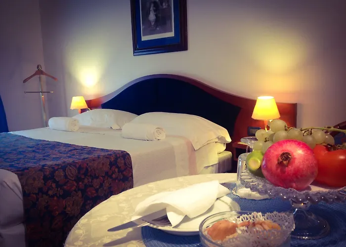 Отель Massimo Plaza Палермо