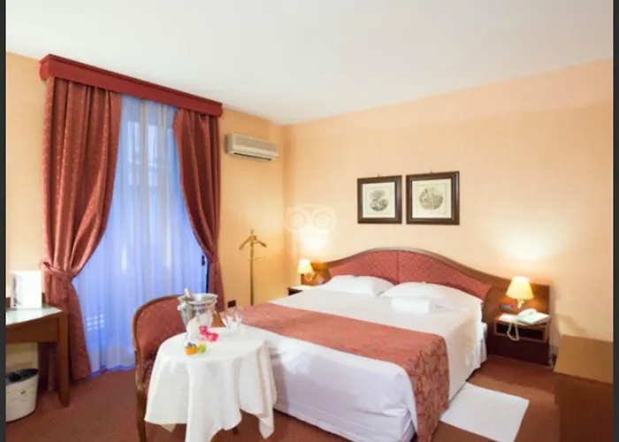 Massimo Plaza Hotel 4*