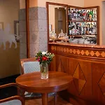Hotel Massimo Plaza