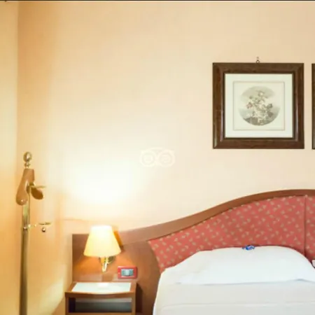 Szálloda Massimo Plaza